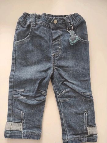 Jeans toutcomptefait 12mois tbe