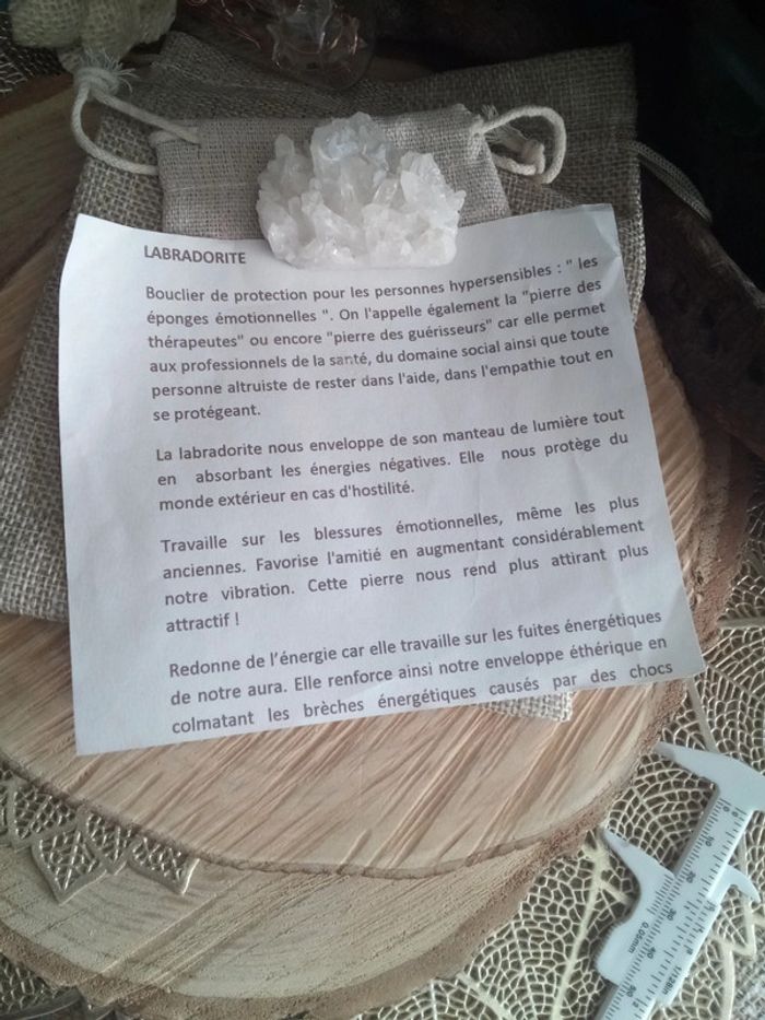 Collier protection lune et pierre de labradorite - photo numéro 4