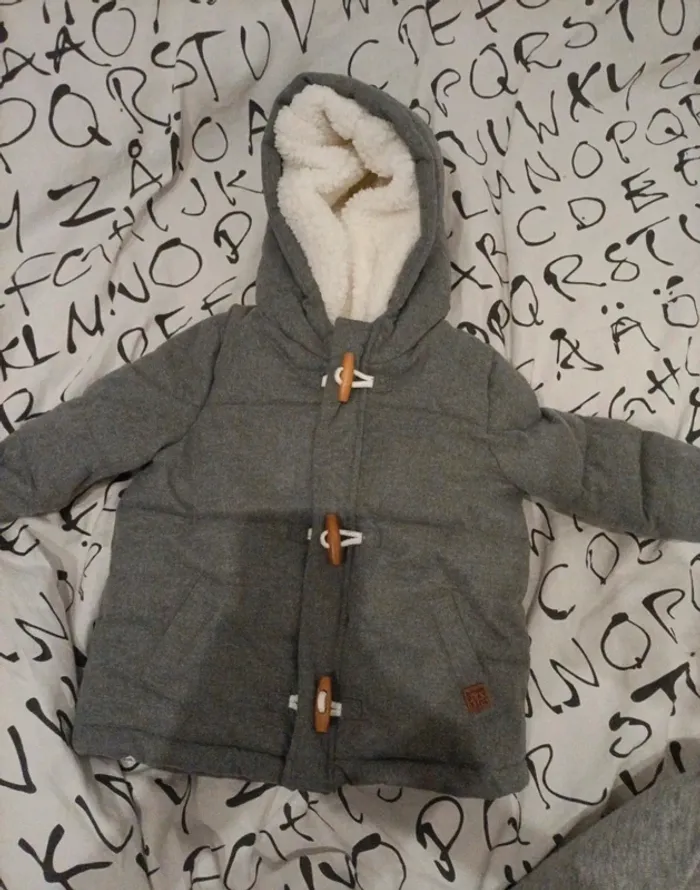 Manteau chaud gris kiabi 18 mois
