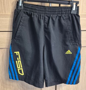 Short Adidas