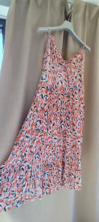 Robe bretelle