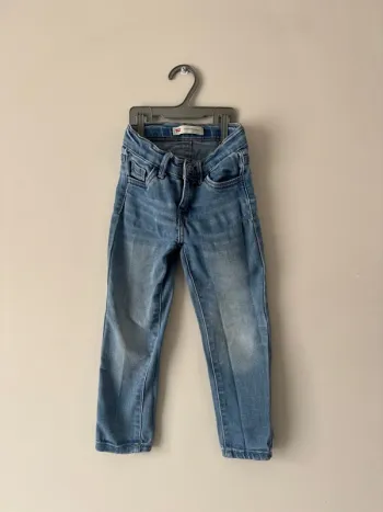 👖 jeans levi’s - fille - 4 ans - 104 cm - bon état