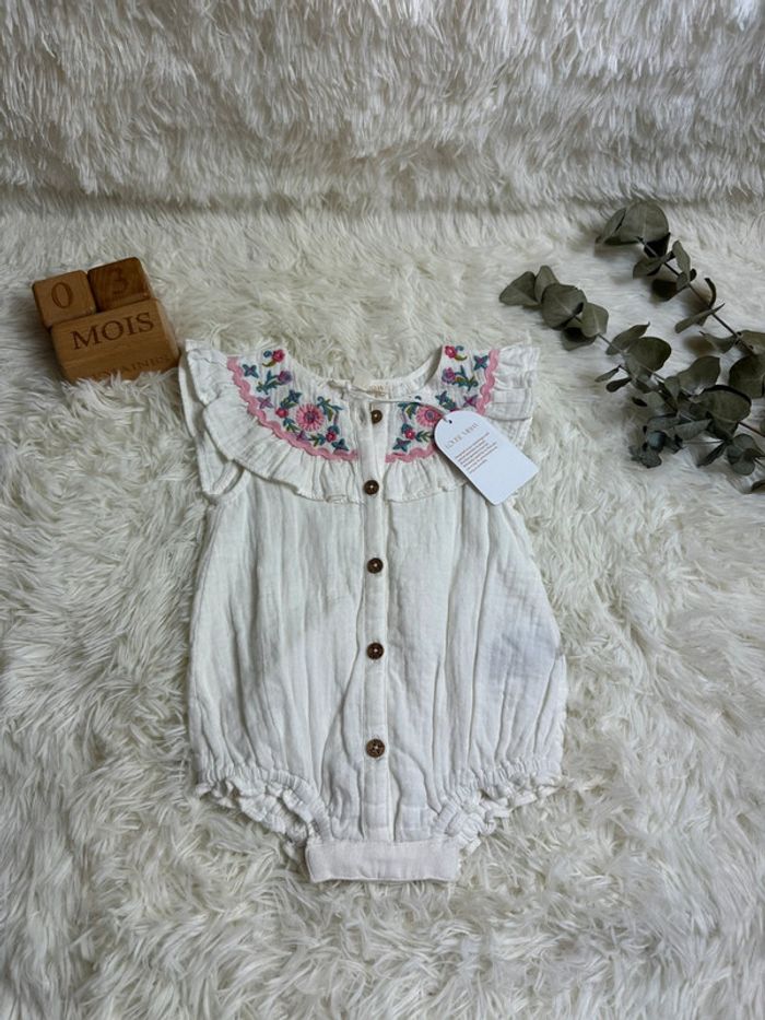 Barboteuse gaze de coton Louise Misha taille 3 mois
