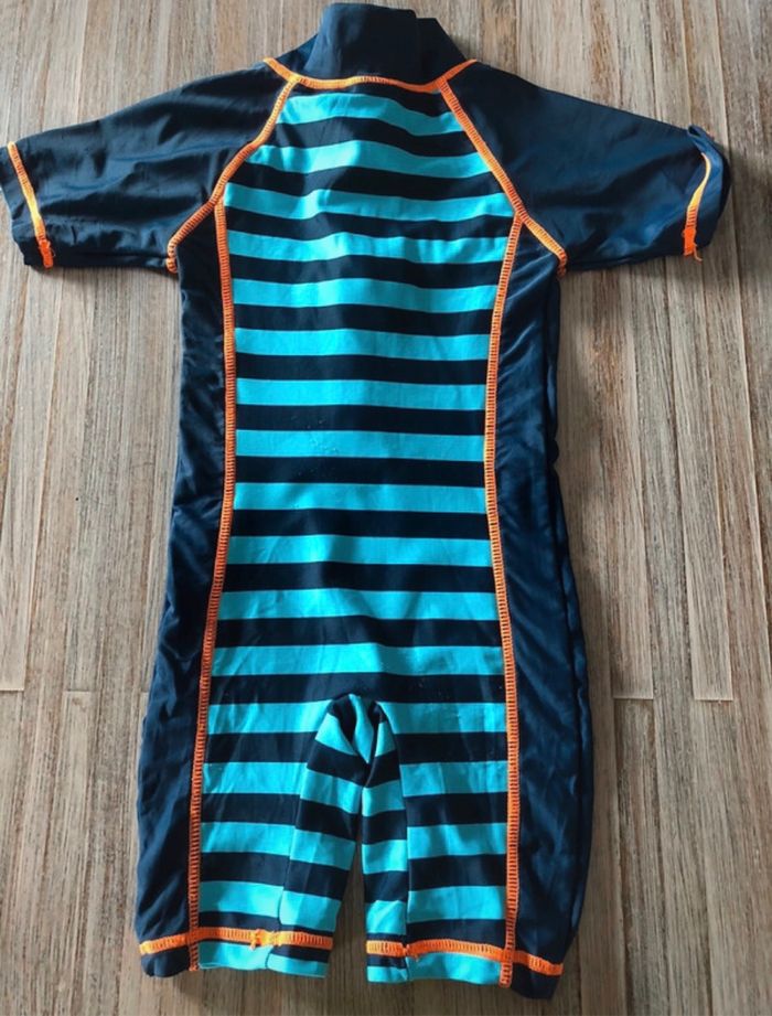 Combinaison de bain 18 mois - photo numéro 2