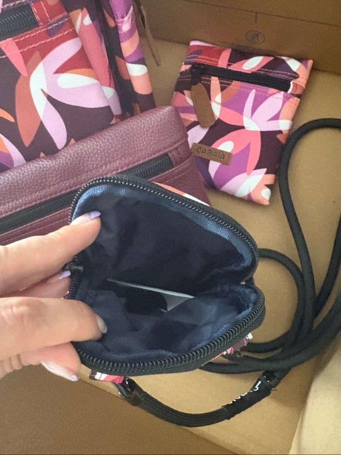 Sac à dos Cabaia et pochette téléphone Montreuil - photo numéro 10
