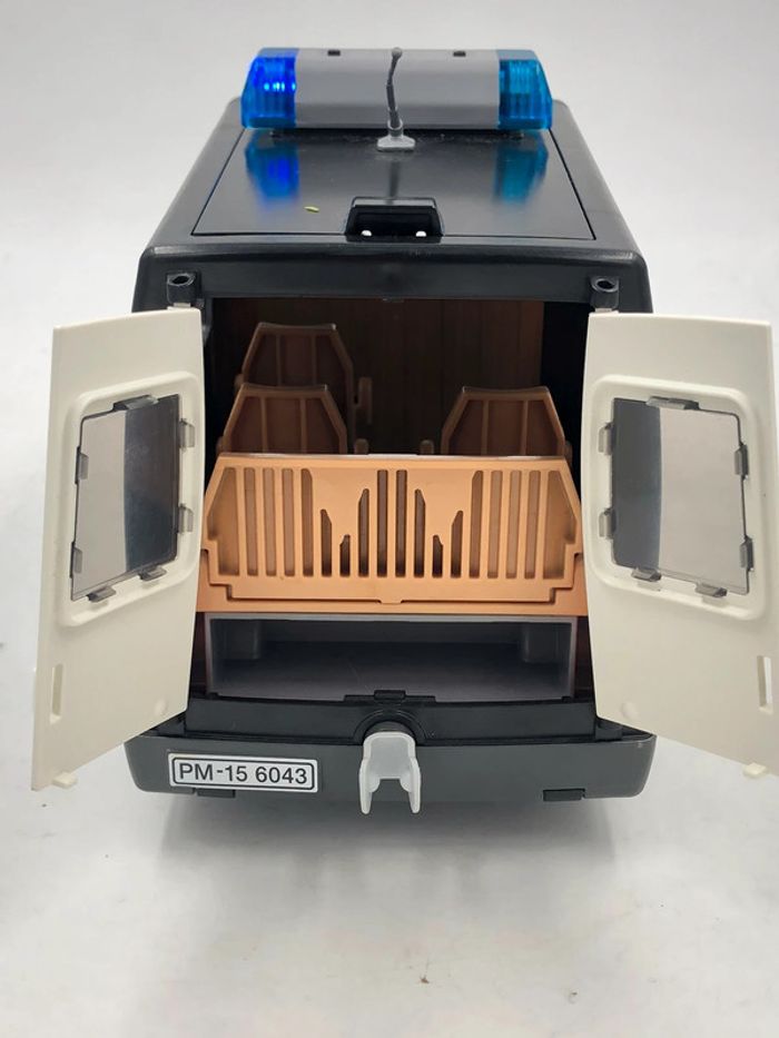 Playmobil Camion de police sonore et lumineux + figurines et accessoires - photo numéro 10