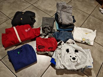 Lot de vêtements garçon taille 18 mois