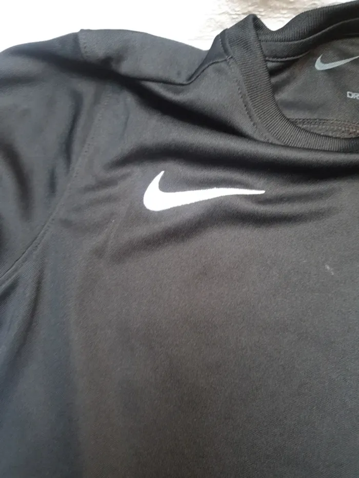 Lot de 2 ti shirts Nike - photo numéro 9