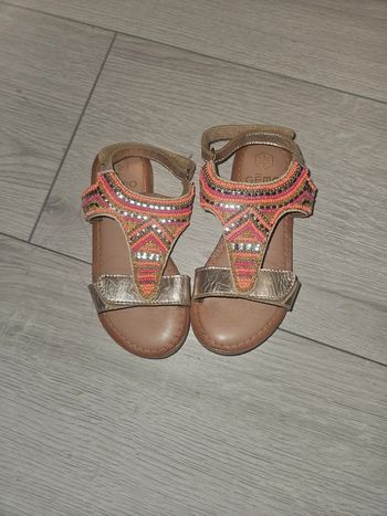 Nu pied