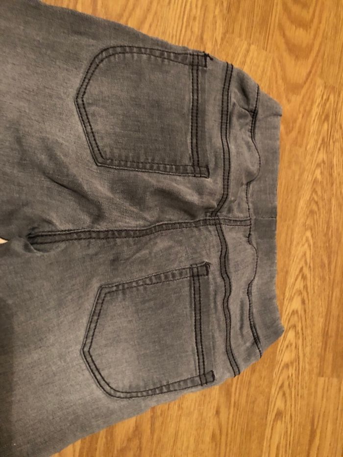 Jean - photo numéro 3