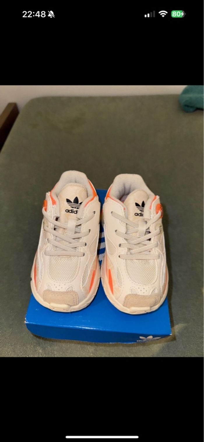 Basket Adidas - photo numéro 3