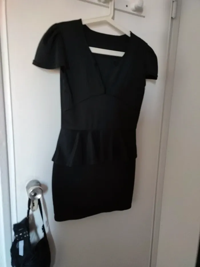 Petite robe noire Inconnu (noir), M / 38 / 10