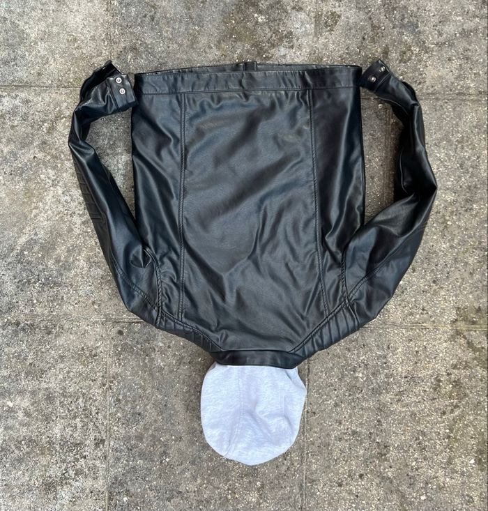 Veste noir - photo numéro 6