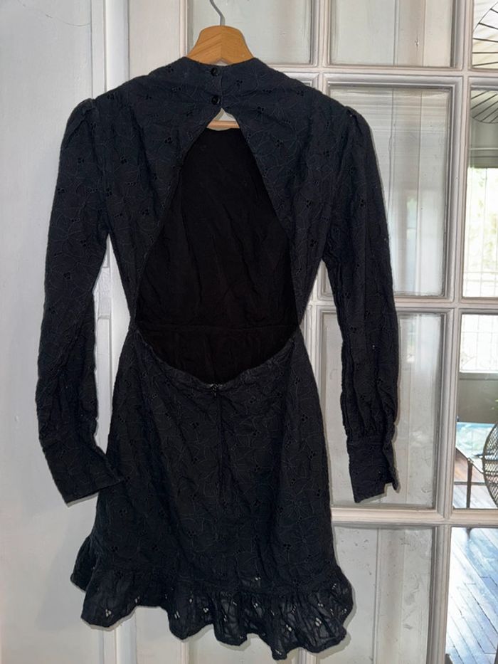 Robe broderies anglaises jane wood  Taille 1  Valeur 149 euros - photo numéro 4