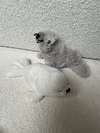 Lot de 2 peluches otaries/phoques