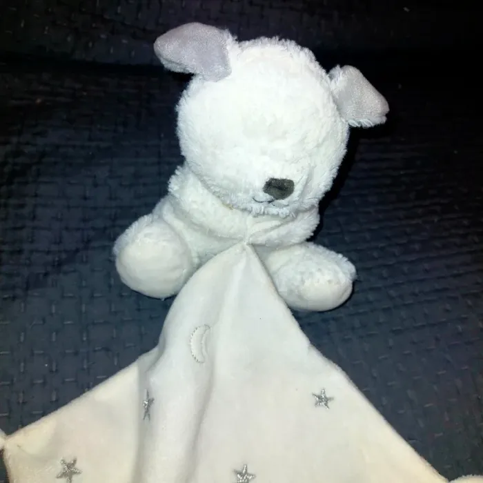 Doudou peluche lapin blanc et gris mouchoir lune Simba Toys - photo numéro 4
