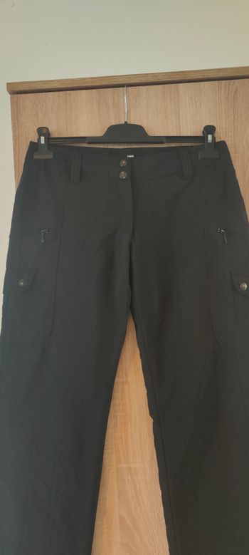 Pantalon H&M TAILLE 38 noir