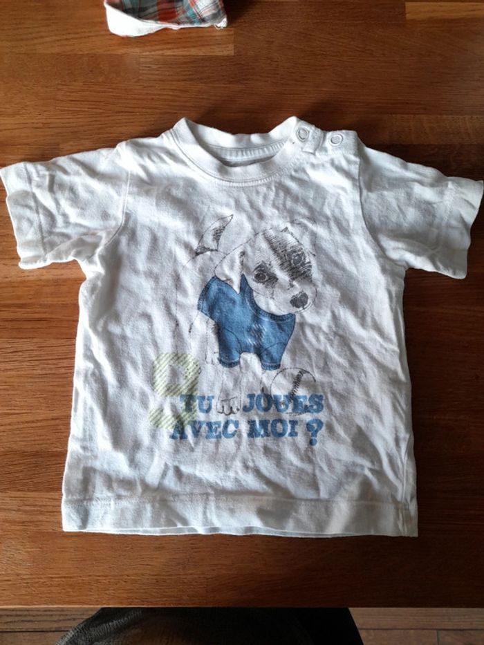 Tee-shirt blanc tout compte fait