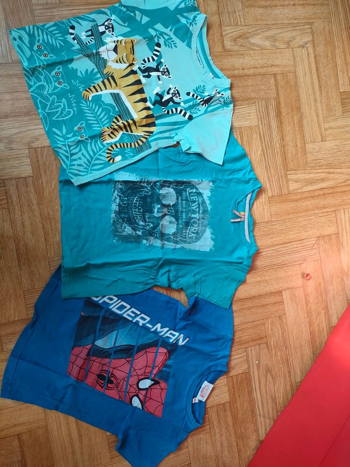 Lot 3 t shirt manches courtes - photo numéro 1