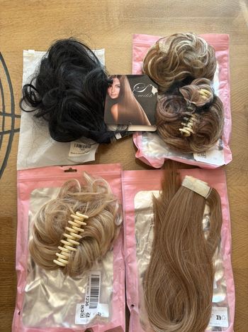 Lot extension cheveux / pince chignon cheveux neuf