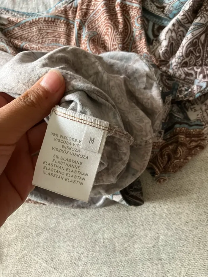 Tee-shirt manches longues Yessica – Taille M, motif coloré et géométrique - photo numéro 7