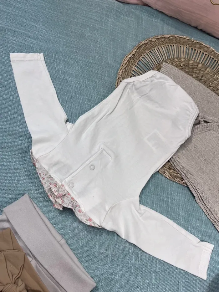 Ensemble taille 1 mois - photo numéro 5