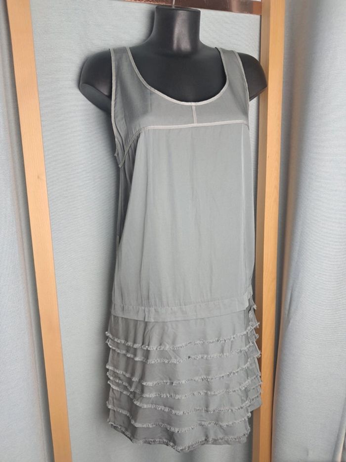 Ikks robe sans manche T.38 en tbe