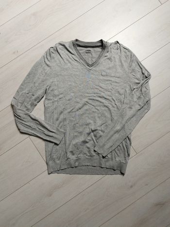 Pull homme col V gris taille L