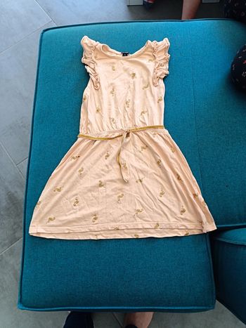 Robe beige flamand rose