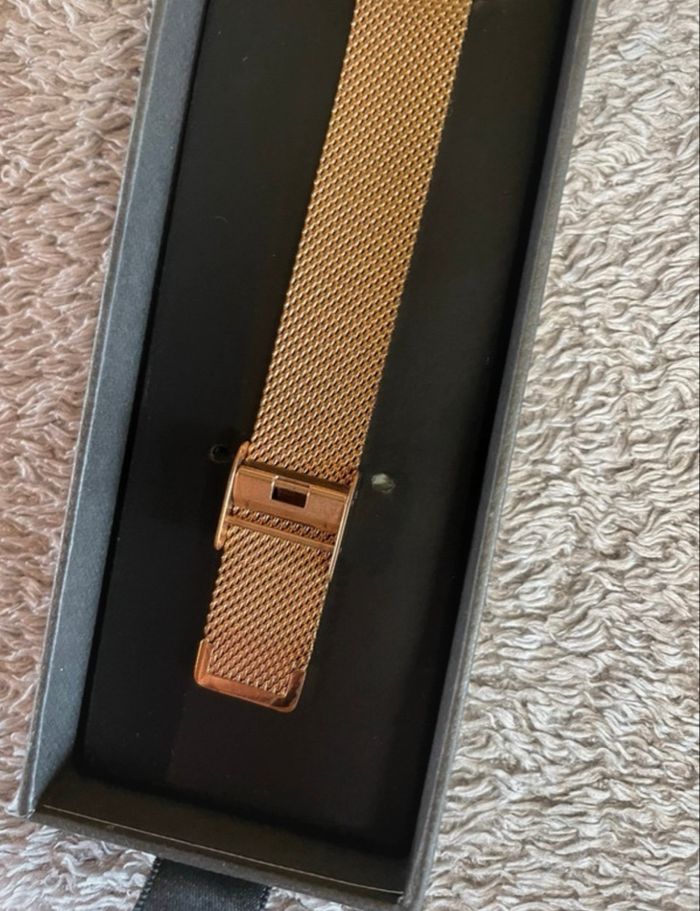 montre Cluse, or rose - élégante & intemporelle - pile OK - photo numéro 3