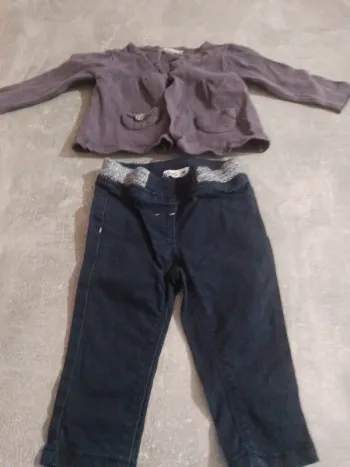 Ensemble bébé fille 9 mois