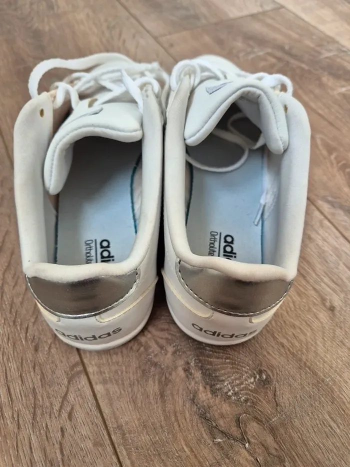 Sneakers blanches Adidas - photo numéro 4