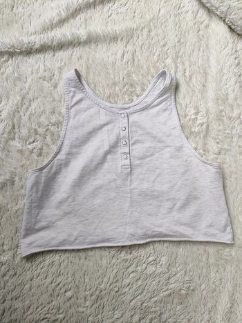 *Crop top gris