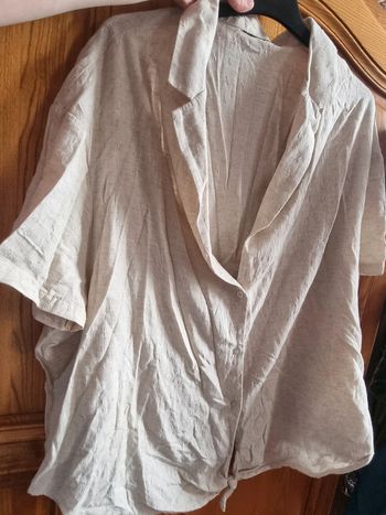 Ensemble neuf kiabi 54 en lin beige pantalon large et chemise a nouer