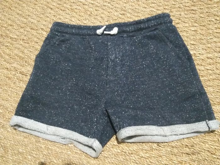 Joli shirt bleu marine brillant 10 ans Tissaia