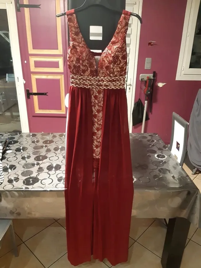 Robe de cérémonie