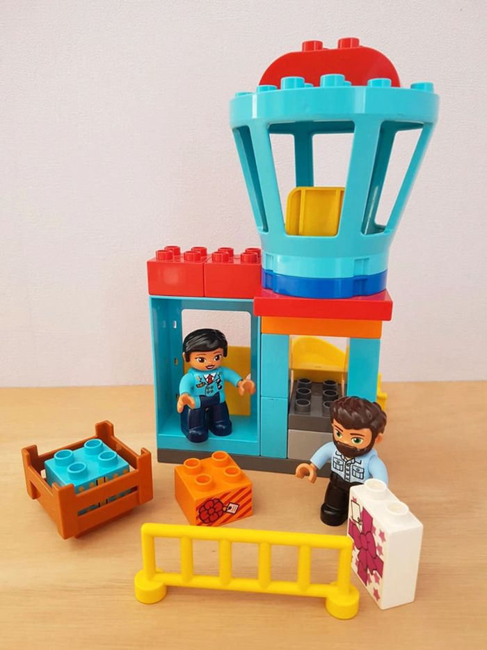 Lego Duplo aéroport et avion - photo numéro 10