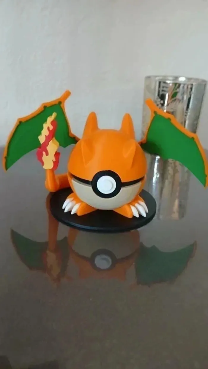 Pokeball Dracaufeu
