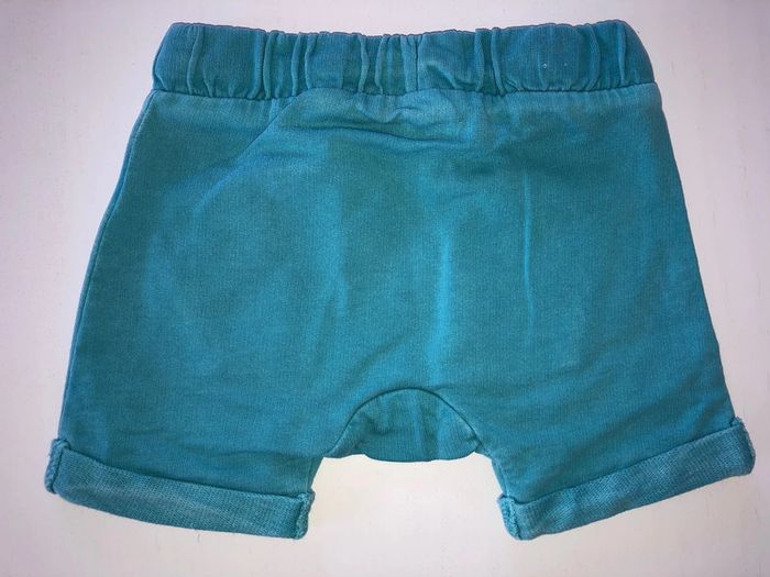 Short 3 mois - photo numéro 2