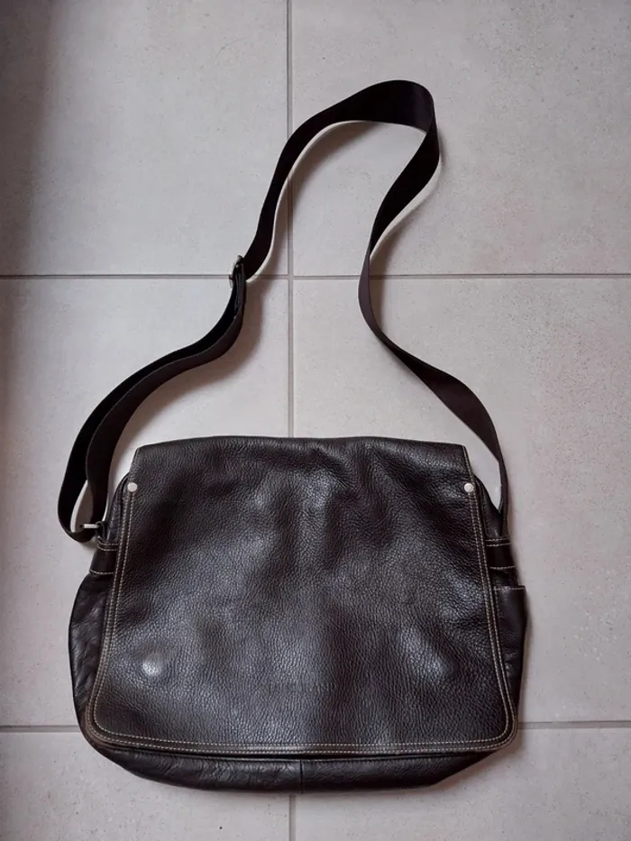 Sacoche en cuir marron foncé Longchamp