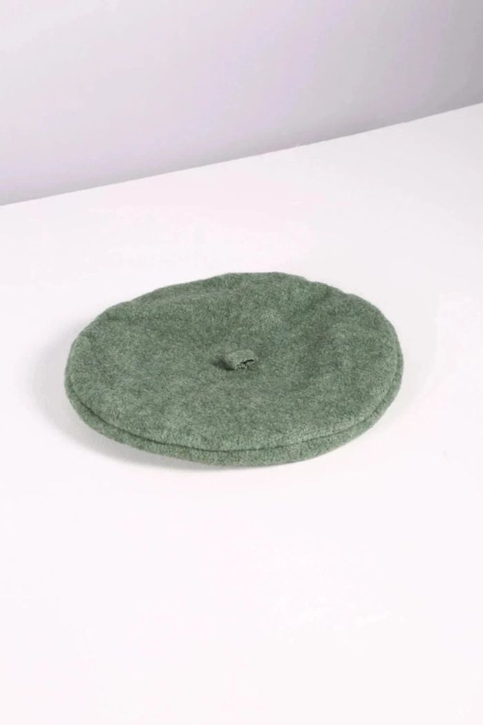 Superbe béret en laine (#240389) - photo numéro 3