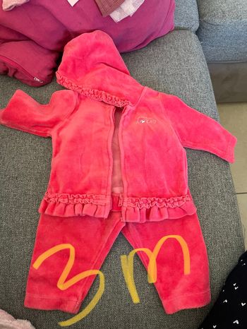 Survêtement fille 3 mois