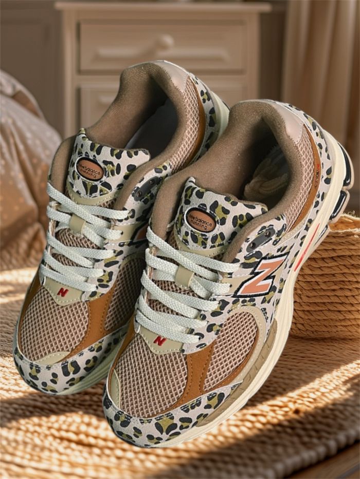 Baskets New balance 2002r T:36