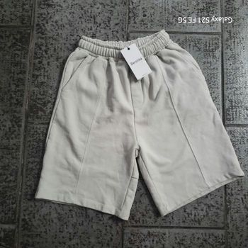 Short berska  taille S neuf