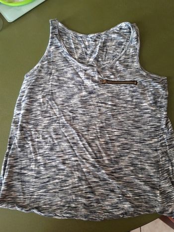 Tee shirt
