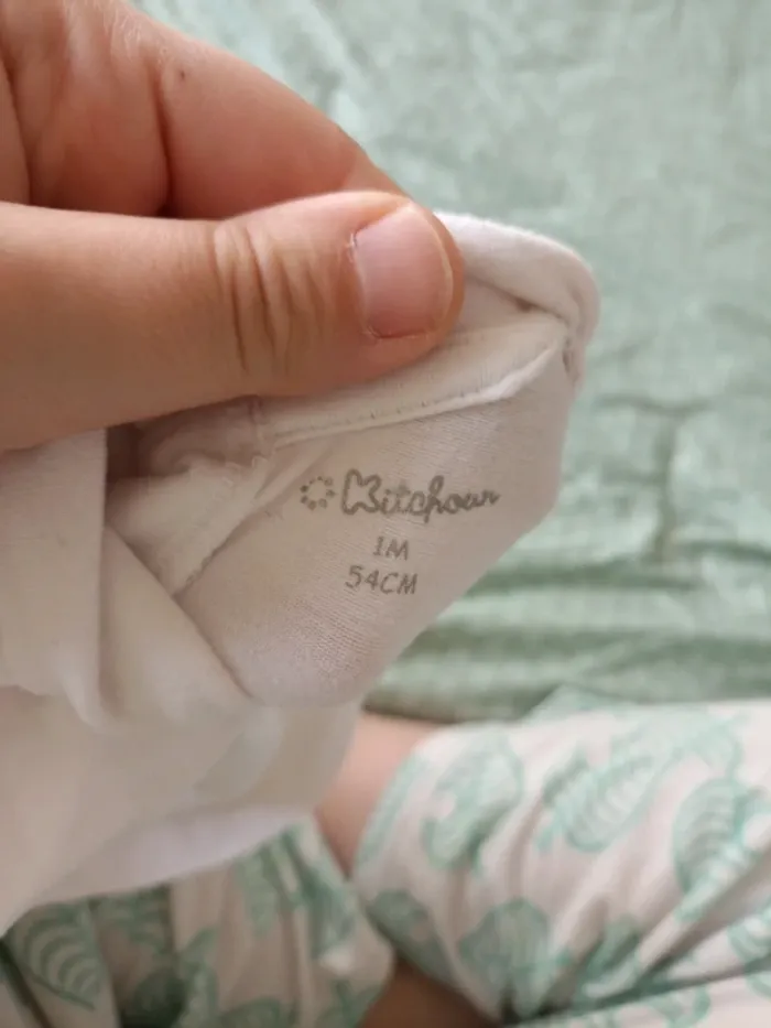 Sous pull 1 mois - photo numéro 2