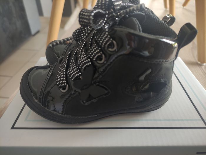 Chaussure 21 - photo numéro 2