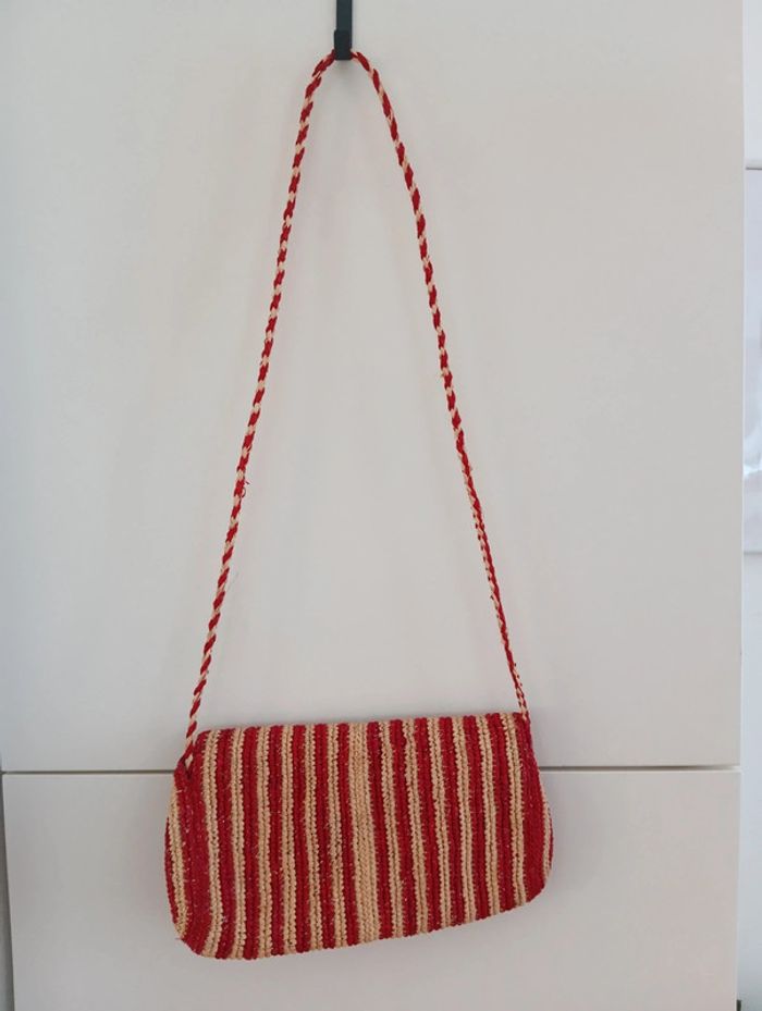 Sac à main / pochette tressé en raphia - photo numéro 4