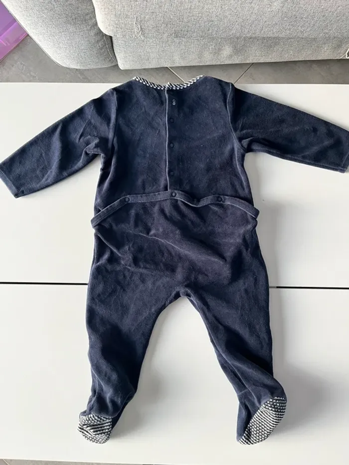 Pyjama 1 pièce 23 mois - photo numéro 2