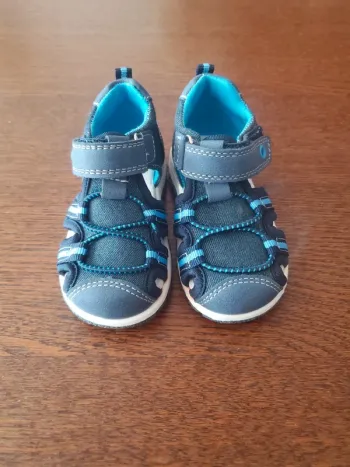 Chaussure été enfant